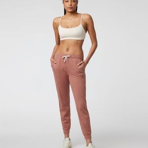 VUORI Performance Jogger Long - excellent condition. Color - Tamarind Heather.